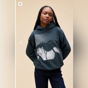 NWT Daydreamer Olivia Rodrigo Guts Album Cover BF Hoodie Size Small